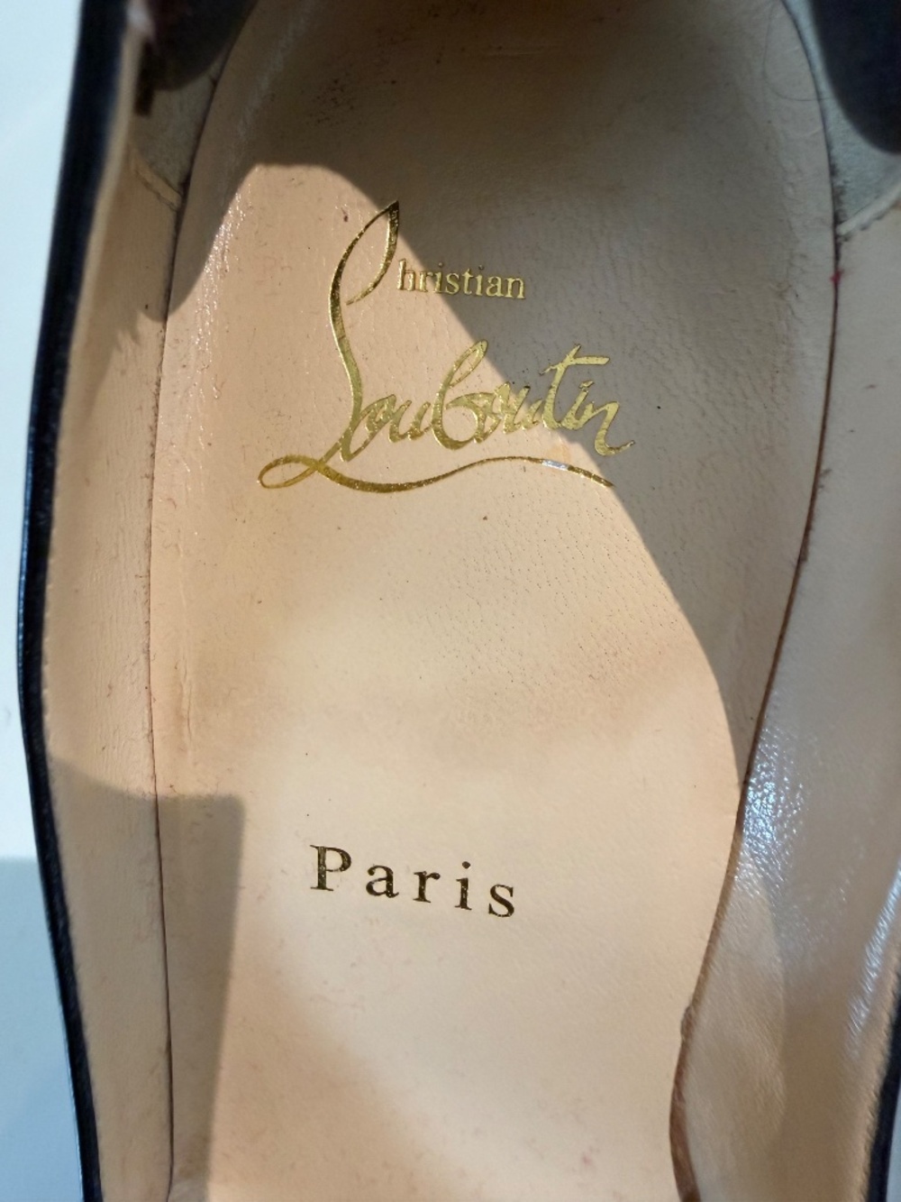 LOUBOUTIN Decolette 554 70 Black pumps size 38.5 - Picture 4 of 11